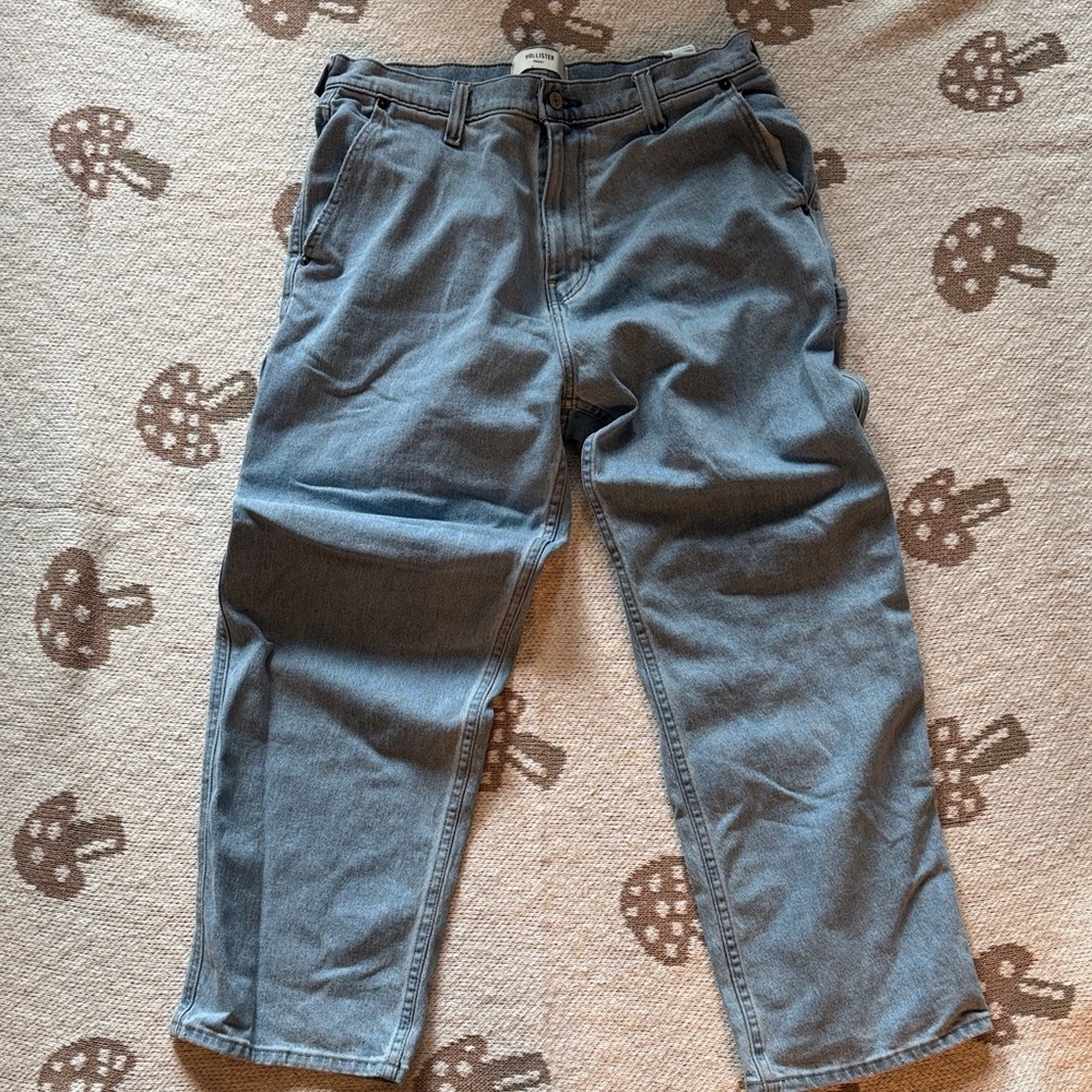 Hollister men’s baggy painter jean 34x32 light wash